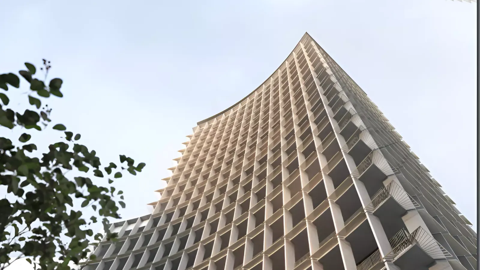 Four Seasons Private Residences gallery image